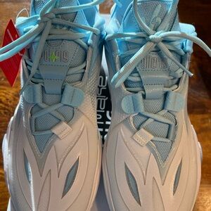 Li-Ning Way of Wade  Wade All City 11 V2 "Ice Blood"